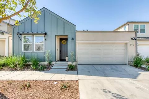 816 Katelyn, Madera, CA 93636 photo 4