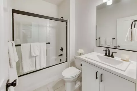 816 Katelyn, Madera, CA 93636 photo 9