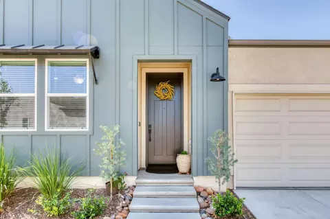 816 Katelyn, Madera, CA 93636 photo 5
