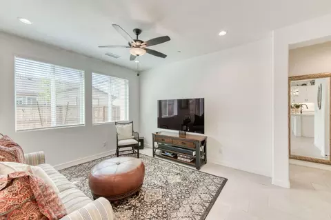 816 Katelyn, Madera, CA 93636 photo 17
