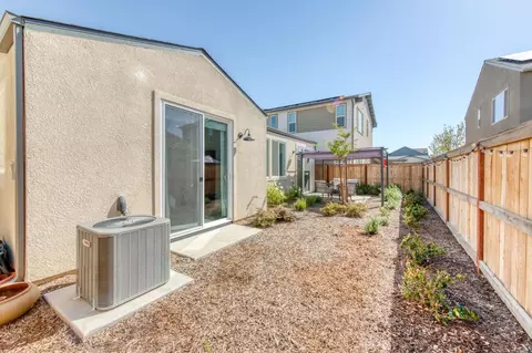 816 Katelyn, Madera, CA 93636 photo 25