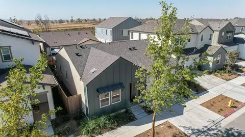 816 Katelyn, Madera, CA 93636 photo 29