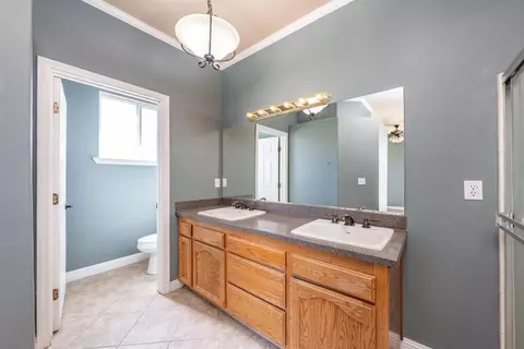 1214 Pine Dr, Lemoore, CA 93245 photo 17