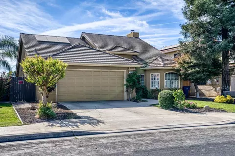 982 Fedora Ave, Clovis, CA 93612 photo 3
