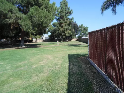 982 Fedora Ave, Clovis, CA 93612 photo 40