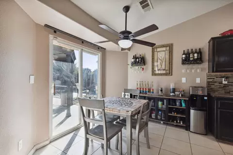 971 Yosemite Dr, Lemoore, CA 93245 photo 7
