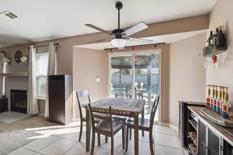971 Yosemite Dr, Lemoore, CA 93245 photo 8