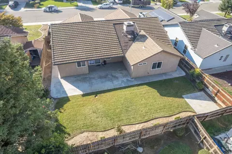 3025 Desert Ranch Way, Madera, CA 93637 photo 7