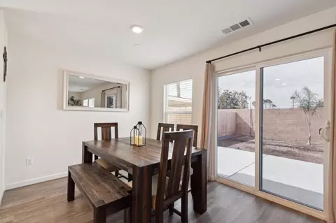 1586 Concord Ave, Madera, CA 93637 photo 10