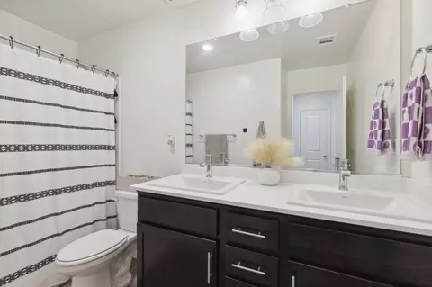 1586 Concord Ave, Madera, CA 93637 photo 13