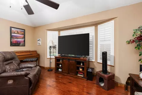 131 Post Ave, Sanger, CA 93657 photo 8