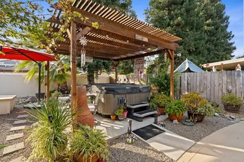 131 Post Ave, Sanger, CA 93657 photo 36