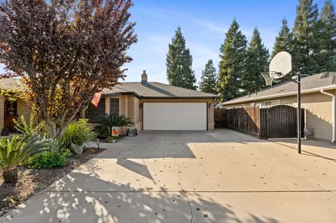 131 Post Ave, Sanger, CA 93657 photo 3