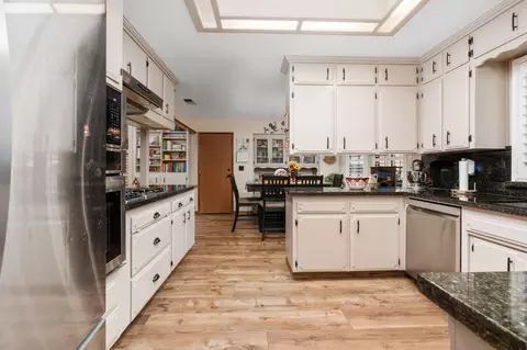 131 Post Ave, Sanger, CA 93657 photo 9