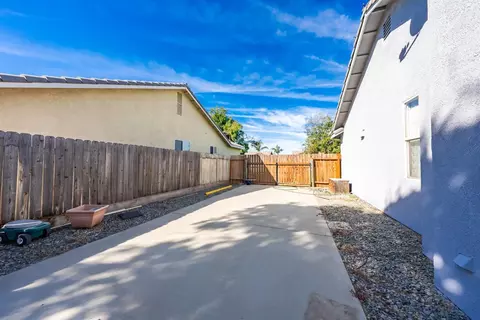 1192 Cousins Dr, Lemoore, CA 93245 photo 24