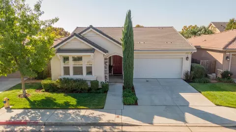 3552 Hampton Way, Clovis, CA 93619 photo 1