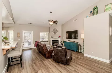 641 Richmond Ct, Exeter, CA 93221 photo 3