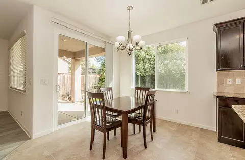 3786 Richmond Ave, Clovis, CA 93619 photo 8