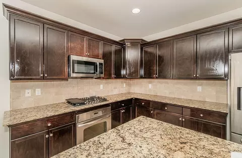 3786 Richmond Ave, Clovis, CA 93619 photo 10