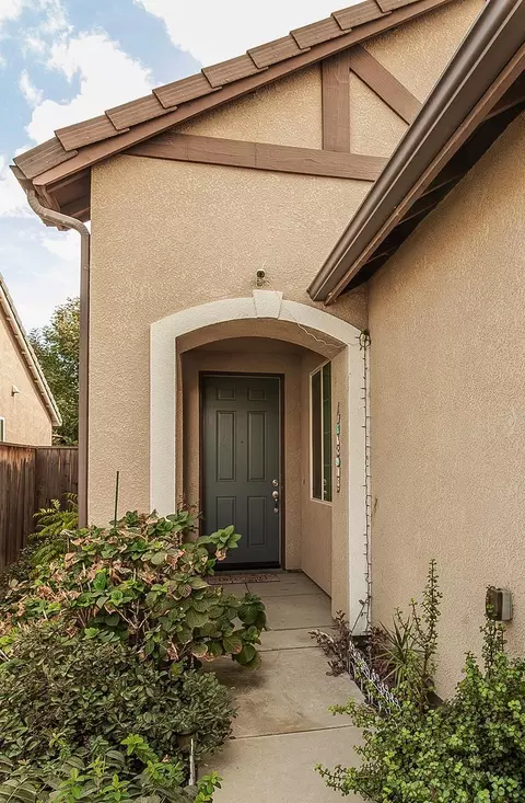 3786 Richmond Ave, Clovis, CA 93619 photo 3