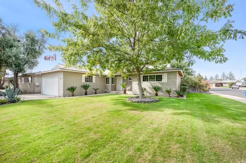 2856 Caesar Ave, Clovis, CA 93612 photo 5