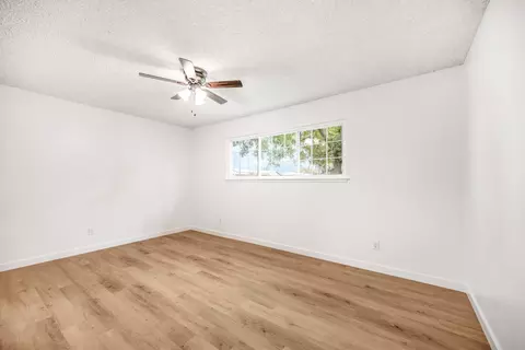 2856 Caesar Ave, Clovis, CA 93612 photo 19