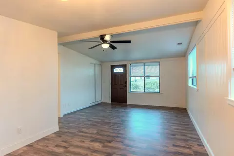 943 Brookhaven Dr, Clovis, CA 93612 photo 6