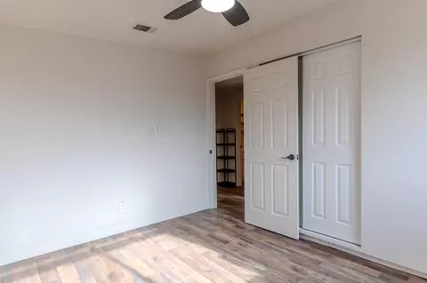 943 Brookhaven Dr, Clovis, CA 93612 photo 9