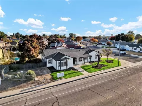 410 Westgate Pl, Lemoore, CA 93245 photo 7