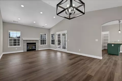 410 Westgate Pl, Lemoore, CA 93245 photo 17