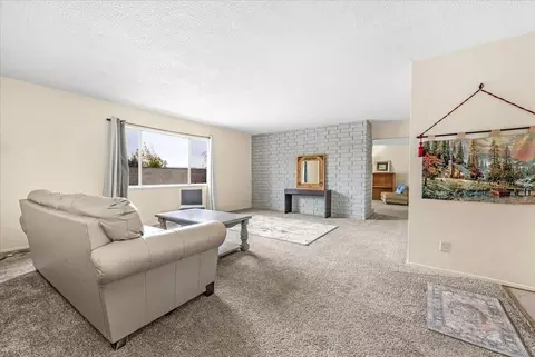 3536 E Behymer Ave, Clovis, CA 93619 photo 3