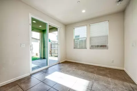 6044 E Bishop Ln, Fresno, CA 93727 photo 15