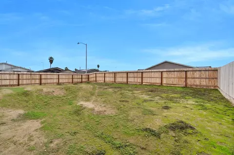 1521 Concord Ave, Madera, CA 93637 photo 29