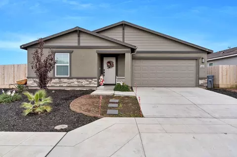 1521 Concord Ave, Madera, CA 93637 photo 1