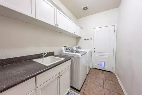 1365 National Dr, Lemoore, CA 93245 photo 38