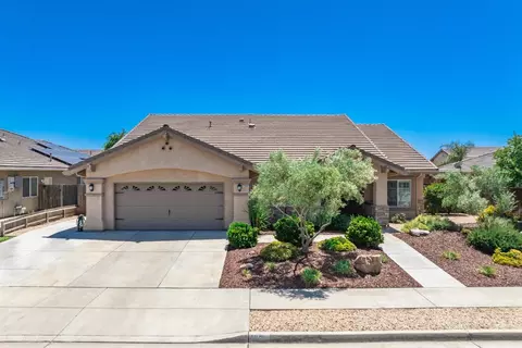 1365 National Dr, Lemoore, CA 93245 photo 1