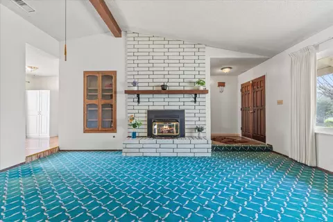 Living - 4149 Mary Ave, Olivehurst, CA 95961 photo 3 of 12
