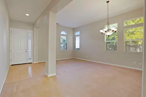 1302 N Oasis Ln, Patterson, CA 95363 photo 6
