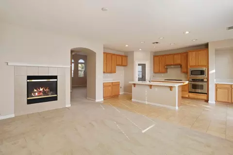 1302 N Oasis Ln, Patterson, CA 95363 photo 11