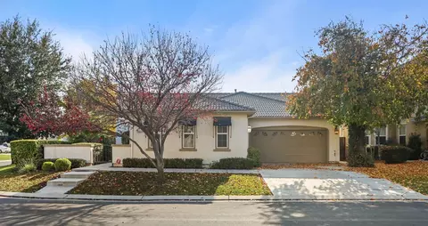 1302 N Oasis Ln, Patterson, CA 95363 photo 2