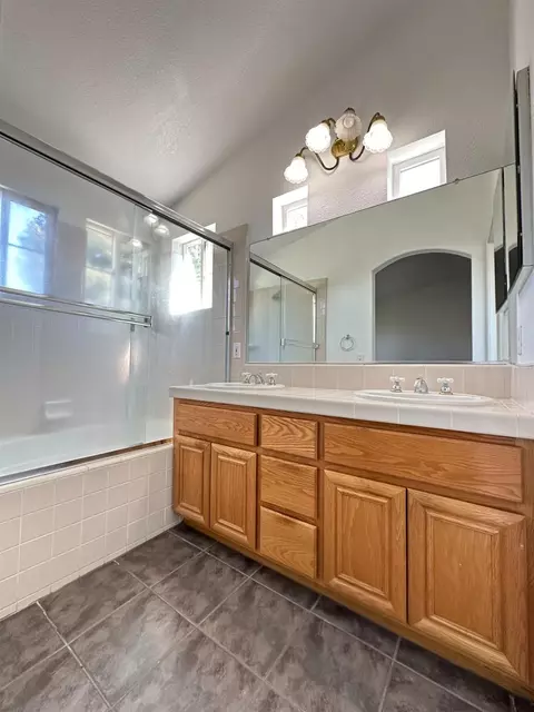 371 Memory Ln, Turlock, CA 95382 photo 33