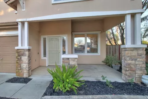 7740 Hyde Park Cir, Antelope, CA 95843 photo 2