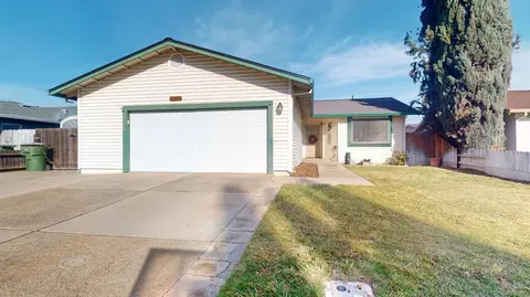 1441 7th St, Ripon, CA 95366 photo 1