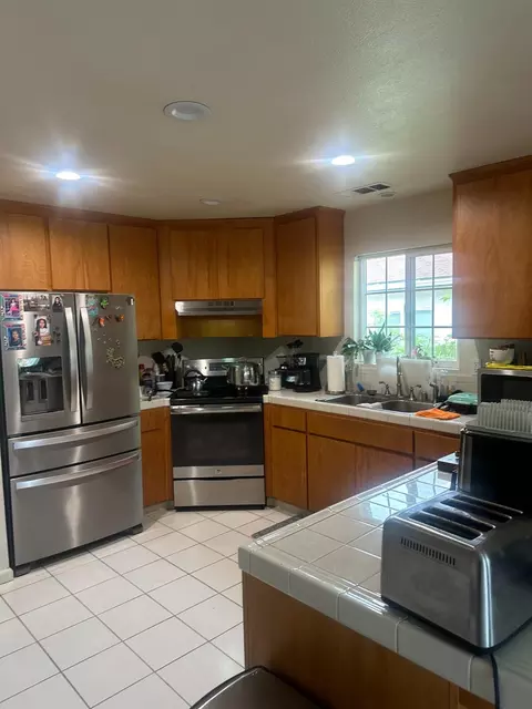919 Leon Ave, Modesto, CA 95351 photo 5