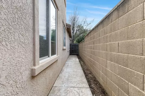 982 Courtyards Loop, Lincoln, CA 95648 photo 26