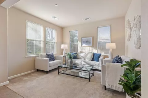 982 Courtyards Loop, Lincoln, CA 95648 photo 5