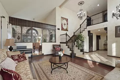 Living - 1813 Egret Dr, Tracy, CA 95376 photo 1 of 7