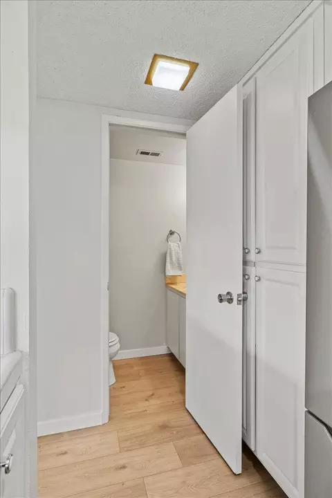Bath - 4051 Oak Villa Cir, Carmichael, CA 95608 photo 1 of 4