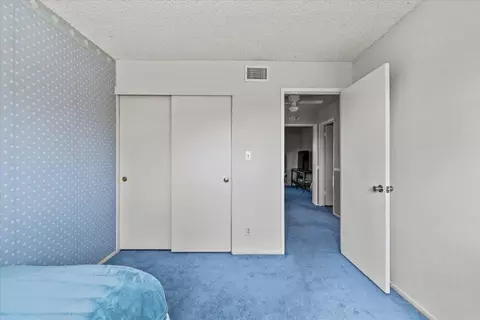 Bedroom - 4051 Oak Villa Cir, Carmichael, CA 95608 photo 8 of 8
