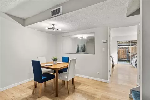 Dining - 4051 Oak Villa Cir, Carmichael, CA 95608 photo 2 of 3
